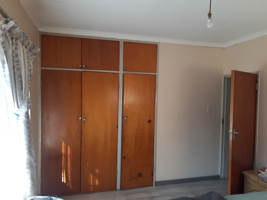 4 Bedroom Property for Sale in Sunnyridge KwaZulu-Natal