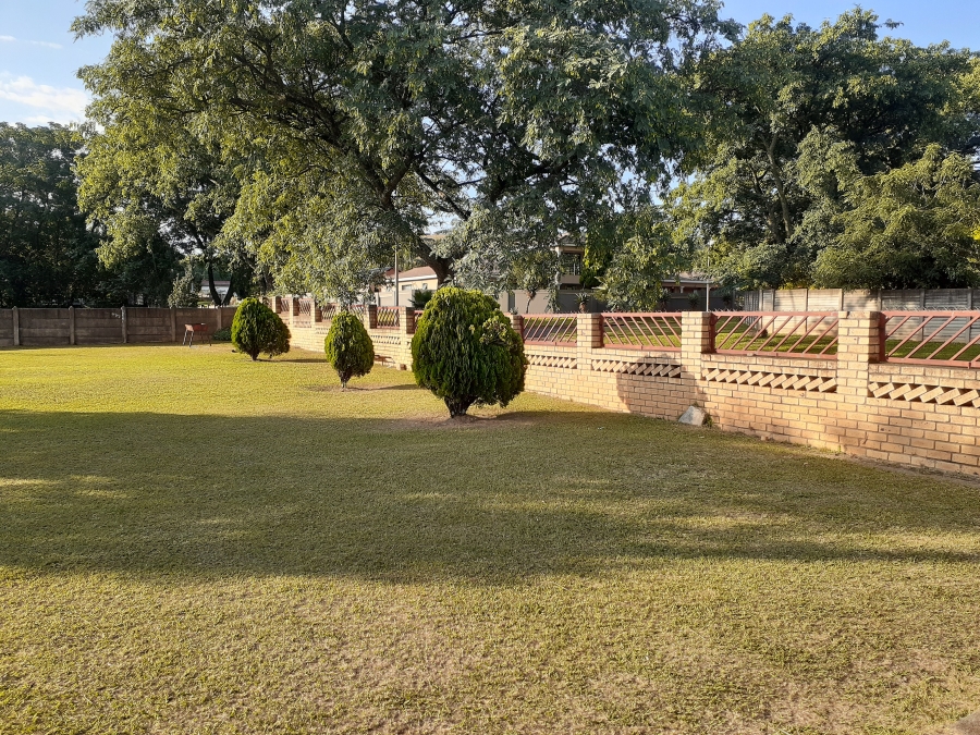 4 Bedroom Property for Sale in Sunnyridge KwaZulu-Natal