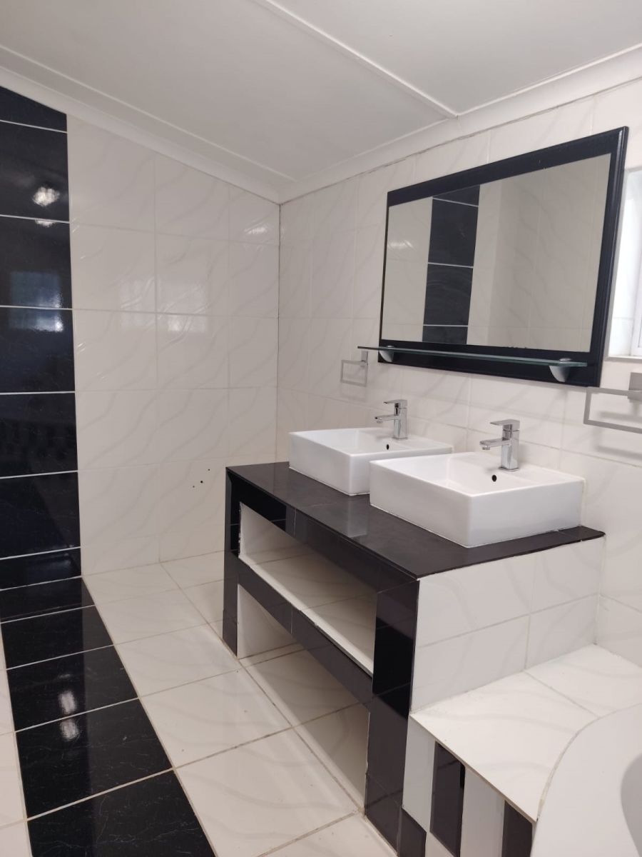 To Let 3 Bedroom Property for Rent in Howick North KwaZulu-Natal