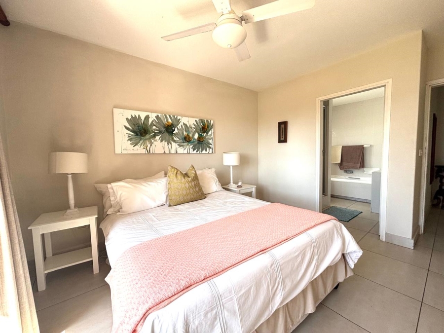 To Let 3 Bedroom Property for Rent in Shakas Rock KwaZulu-Natal