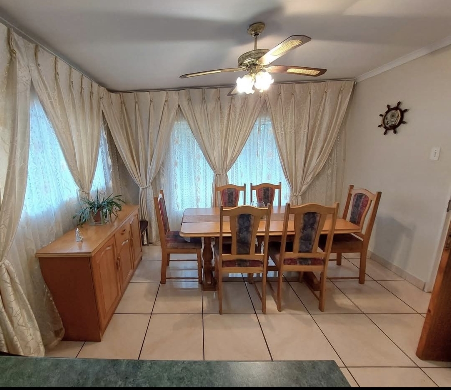 4 Bedroom Property for Sale in Hayfields KwaZulu-Natal