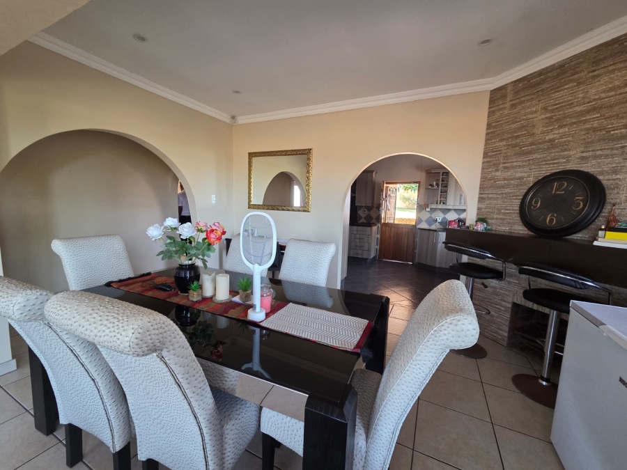 To Let 3 Bedroom Property for Rent in Bluff KwaZulu-Natal