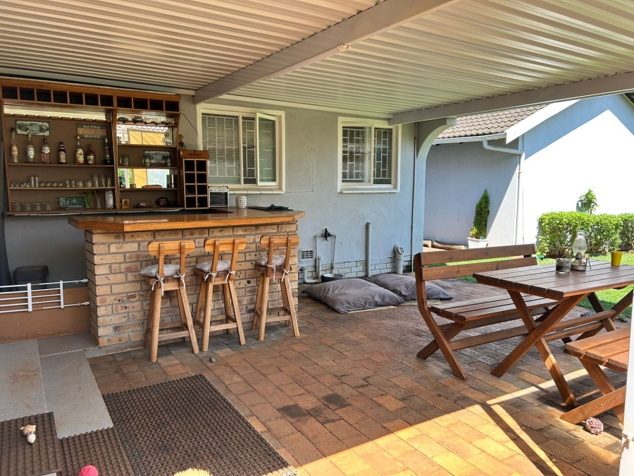 To Let 3 Bedroom Property for Rent in Glen Anil KwaZulu-Natal