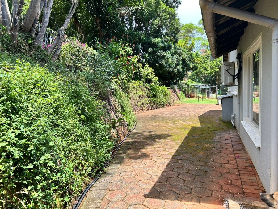 To Let 3 Bedroom Property for Rent in Glen Anil KwaZulu-Natal