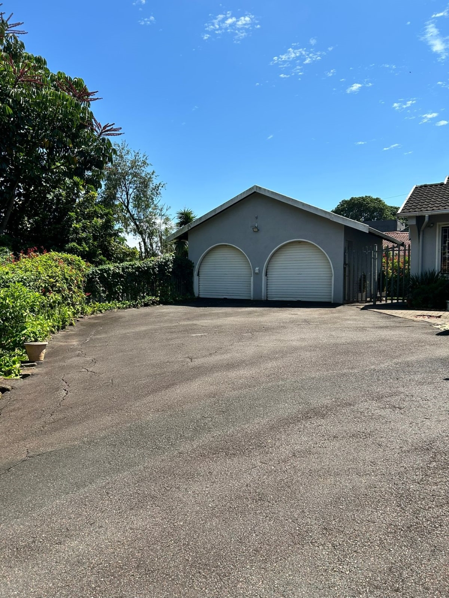 To Let 3 Bedroom Property for Rent in Glen Anil KwaZulu-Natal