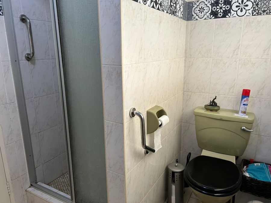 To Let 3 Bedroom Property for Rent in Glen Anil KwaZulu-Natal