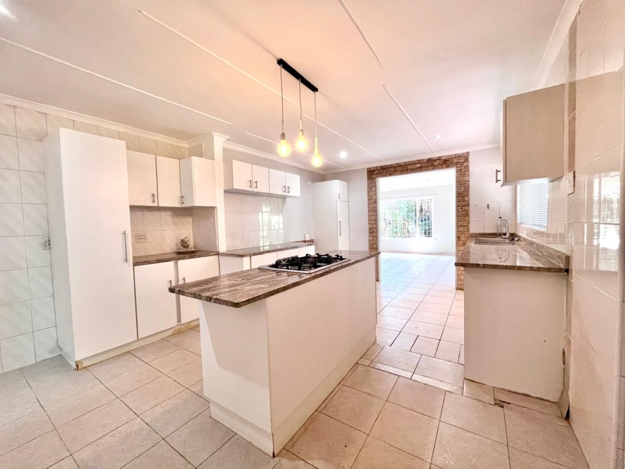 To Let 3 Bedroom Property for Rent in Glen Anil KwaZulu-Natal