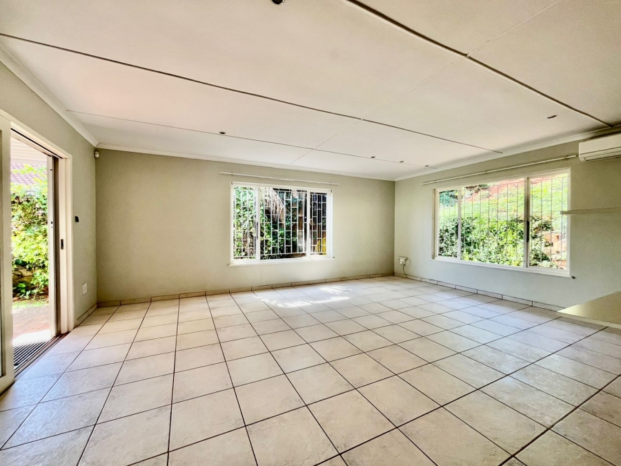 To Let 3 Bedroom Property for Rent in Glen Anil KwaZulu-Natal