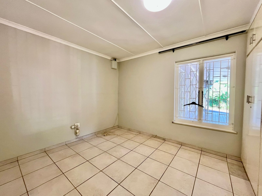 To Let 3 Bedroom Property for Rent in Glen Anil KwaZulu-Natal