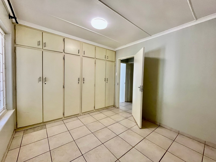 To Let 3 Bedroom Property for Rent in Glen Anil KwaZulu-Natal