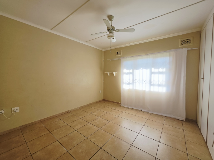 To Let 3 Bedroom Property for Rent in Richem KwaZulu-Natal