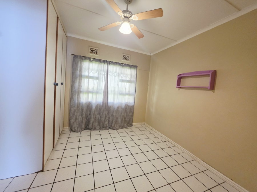 To Let 3 Bedroom Property for Rent in Richem KwaZulu-Natal