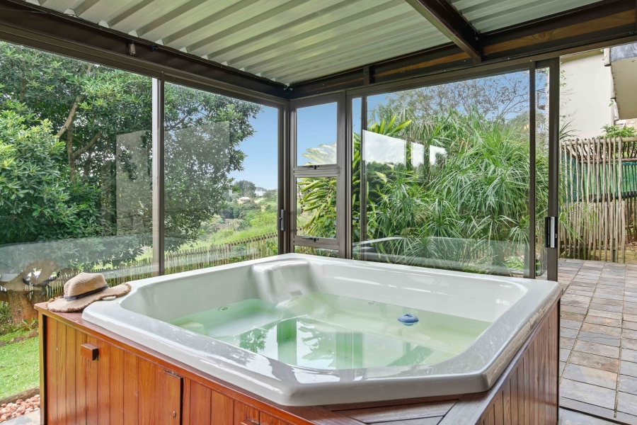 4 Bedroom Property for Sale in Gillitts KwaZulu-Natal