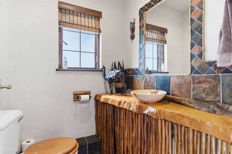 4 Bedroom Property for Sale in Gillitts KwaZulu-Natal