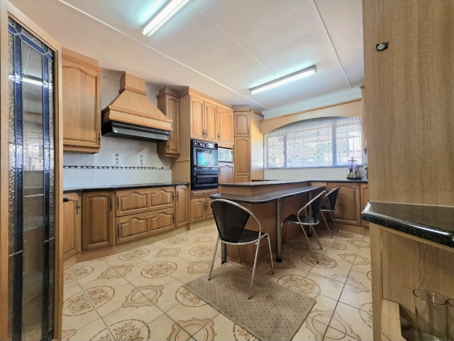 4 Bedroom Property for Sale in Isipingo Beach KwaZulu-Natal