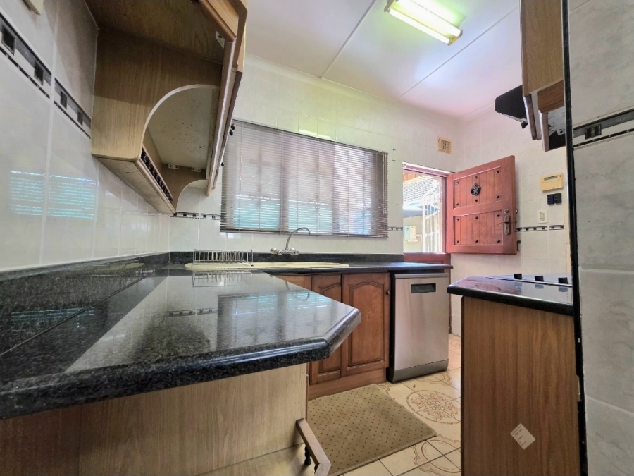 4 Bedroom Property for Sale in Isipingo Beach KwaZulu-Natal