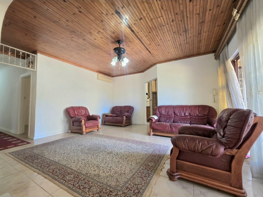 4 Bedroom Property for Sale in Isipingo Beach KwaZulu-Natal