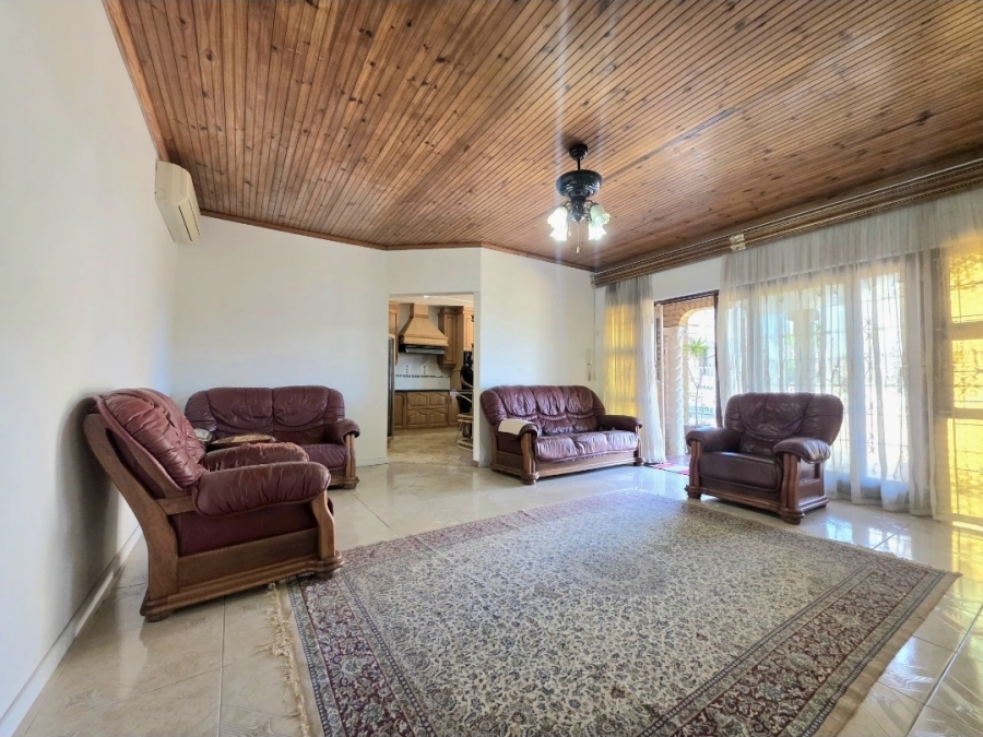 4 Bedroom Property for Sale in Isipingo Beach KwaZulu-Natal