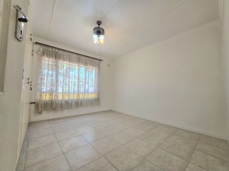 4 Bedroom Property for Sale in Isipingo Beach KwaZulu-Natal