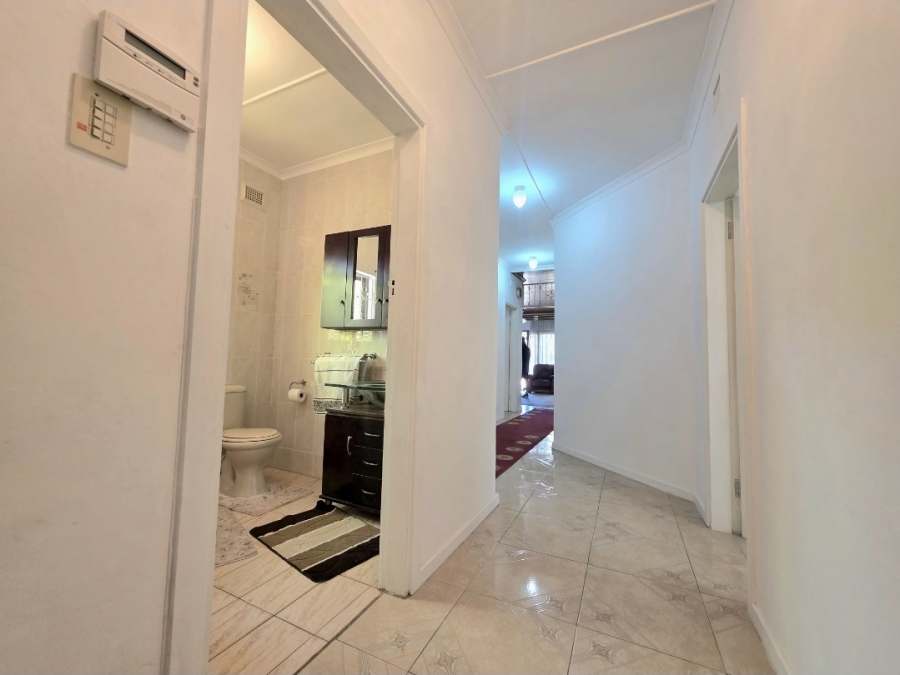 4 Bedroom Property for Sale in Isipingo Beach KwaZulu-Natal