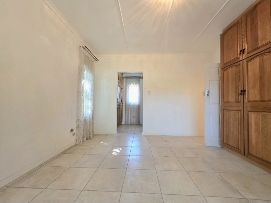 4 Bedroom Property for Sale in Isipingo Beach KwaZulu-Natal