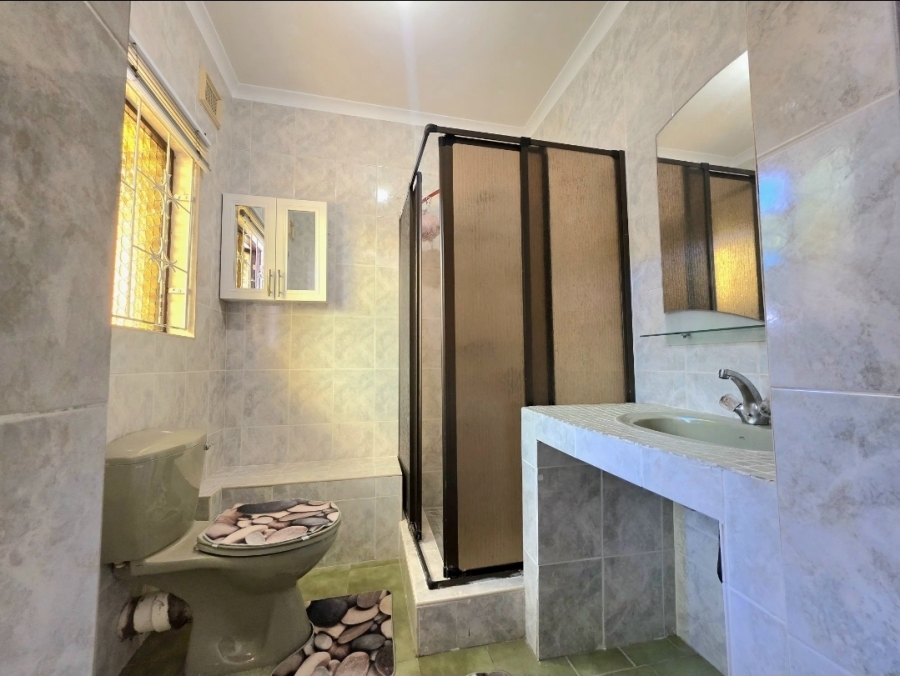 4 Bedroom Property for Sale in Isipingo Beach KwaZulu-Natal