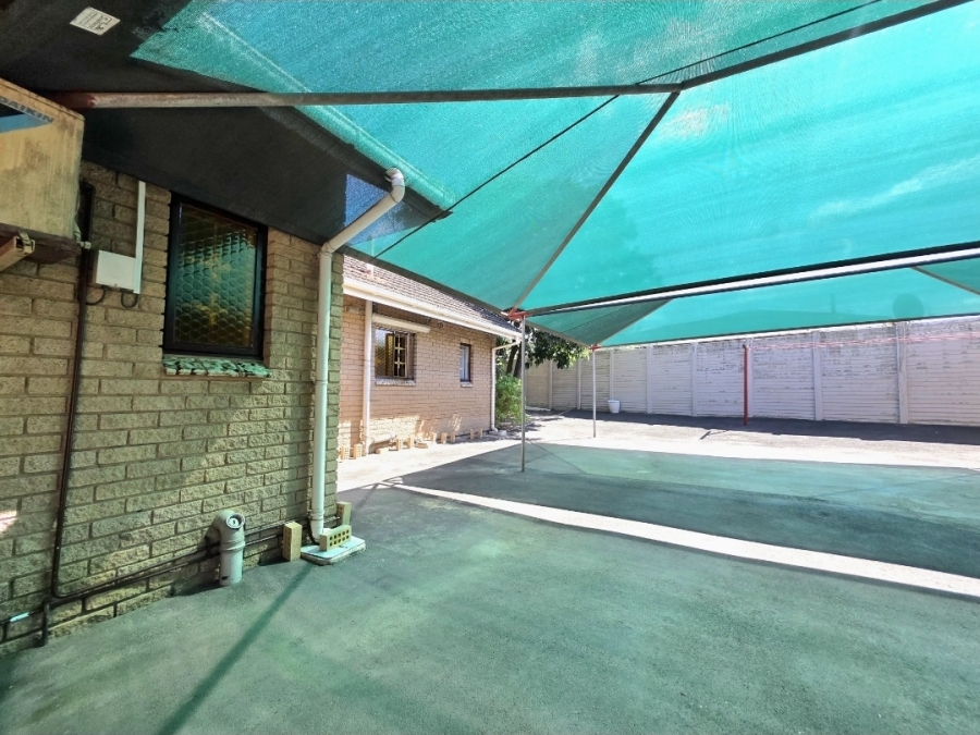 4 Bedroom Property for Sale in Isipingo Beach KwaZulu-Natal