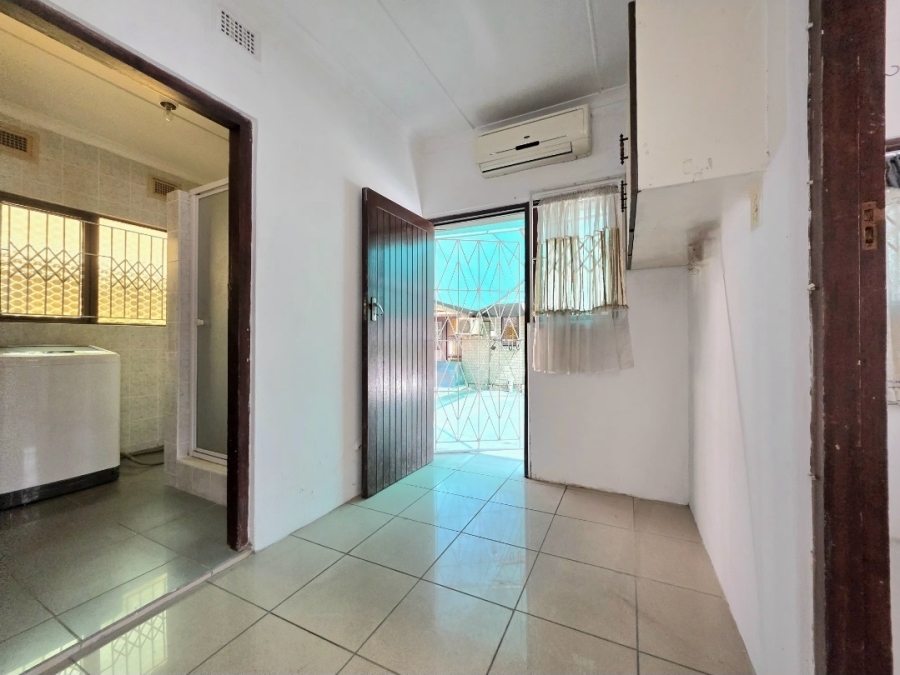 4 Bedroom Property for Sale in Isipingo Beach KwaZulu-Natal