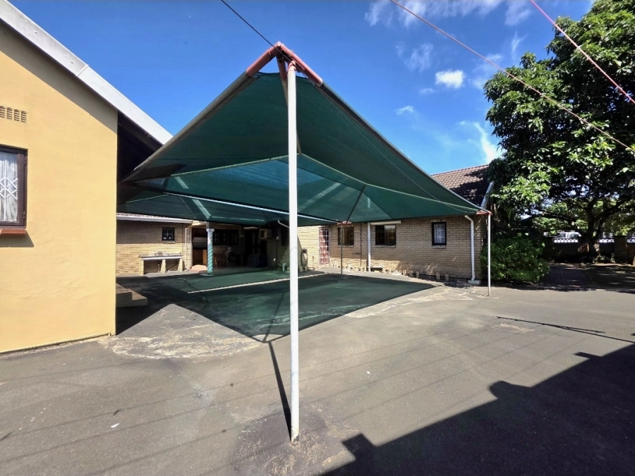 4 Bedroom Property for Sale in Isipingo Beach KwaZulu-Natal