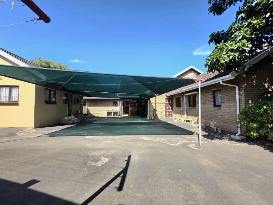 4 Bedroom Property for Sale in Isipingo Beach KwaZulu-Natal