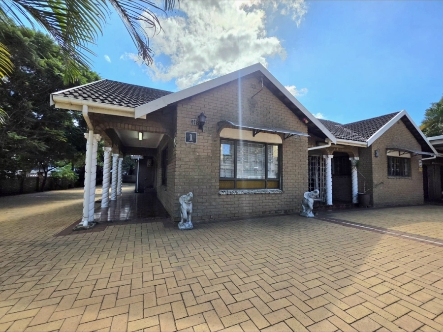 4 Bedroom Property for Sale in Isipingo Beach KwaZulu-Natal