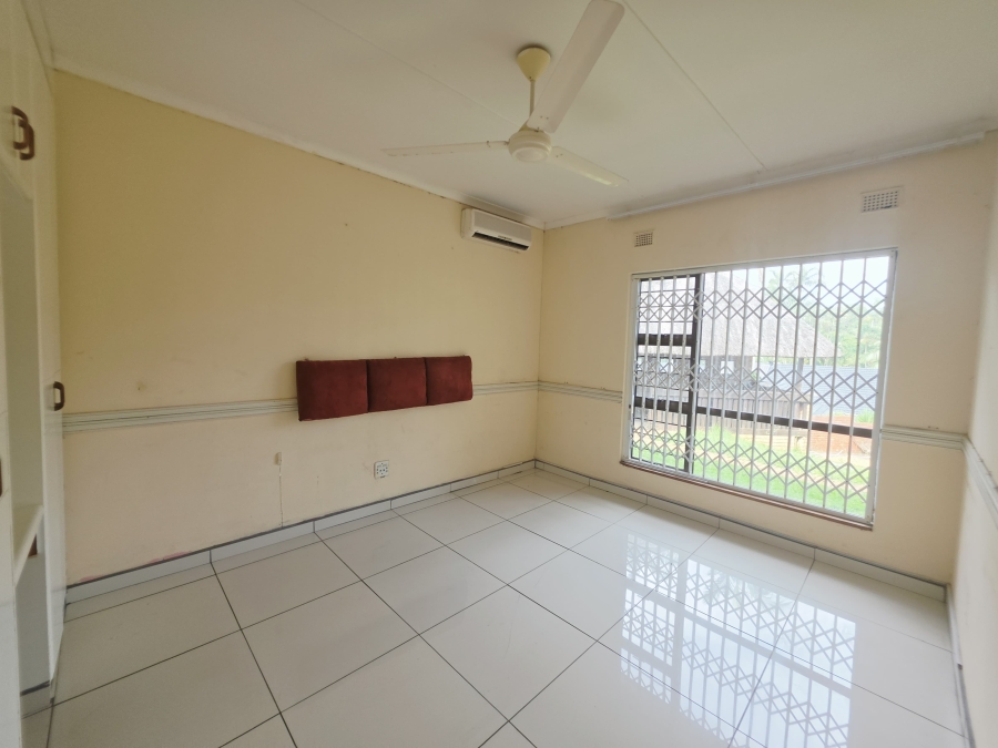 5 Bedroom Property for Sale in Nyala Park KwaZulu-Natal