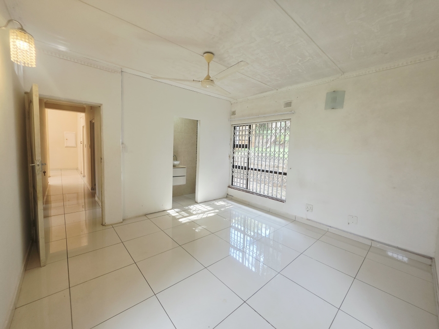 5 Bedroom Property for Sale in Nyala Park KwaZulu-Natal