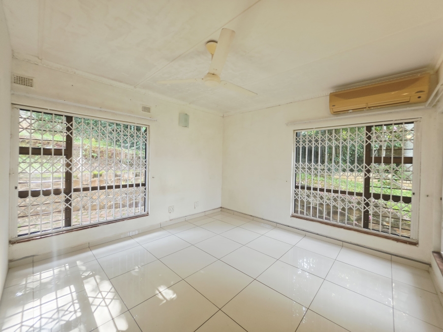 5 Bedroom Property for Sale in Nyala Park KwaZulu-Natal