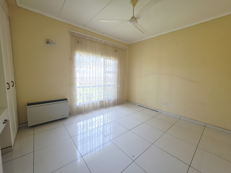 5 Bedroom Property for Sale in Nyala Park KwaZulu-Natal