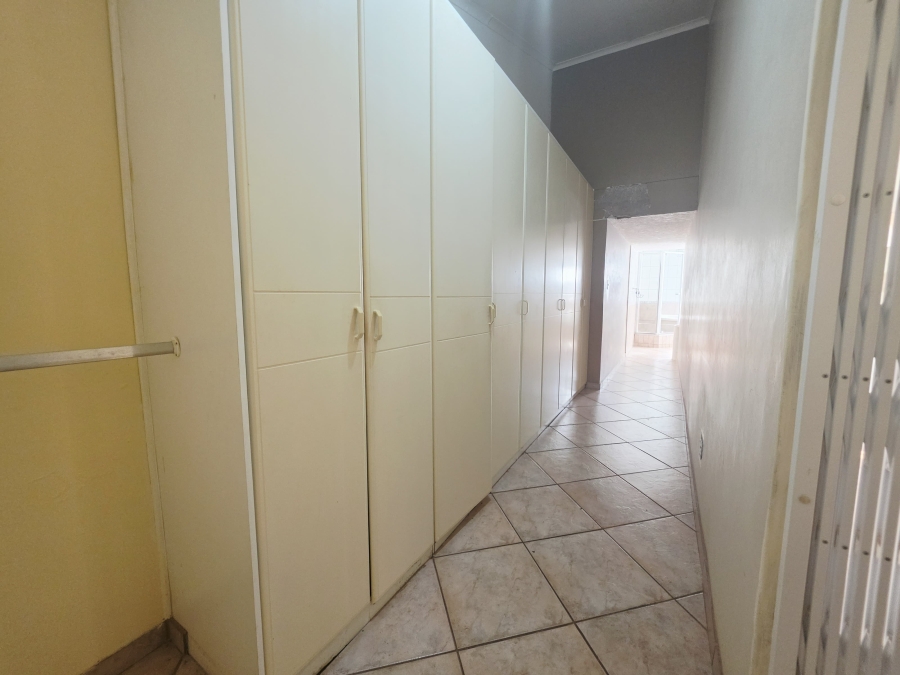 5 Bedroom Property for Sale in Nyala Park KwaZulu-Natal