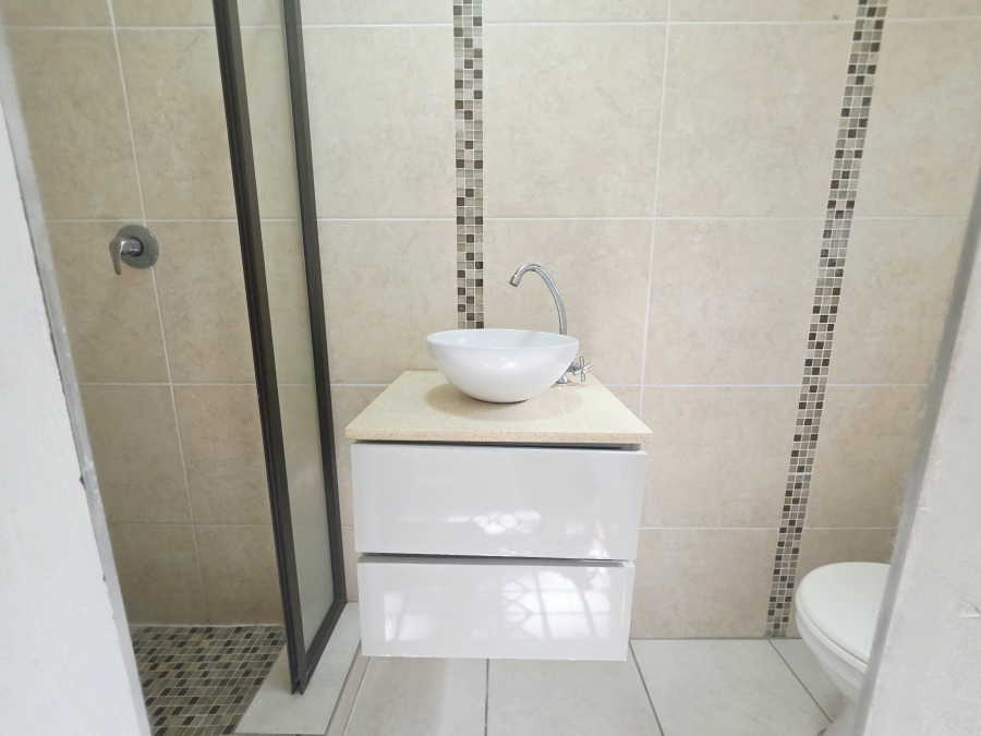 5 Bedroom Property for Sale in Nyala Park KwaZulu-Natal