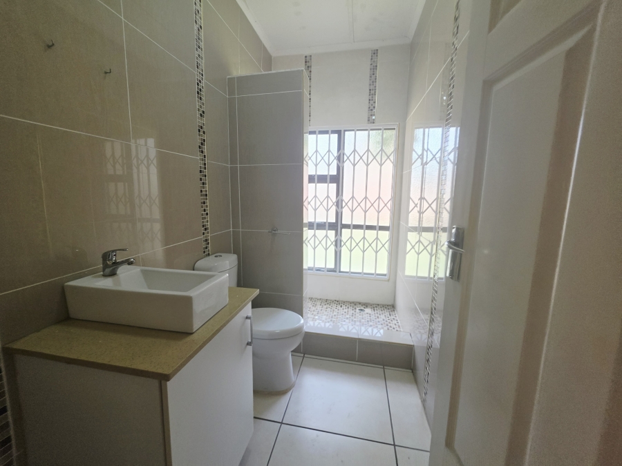 5 Bedroom Property for Sale in Nyala Park KwaZulu-Natal