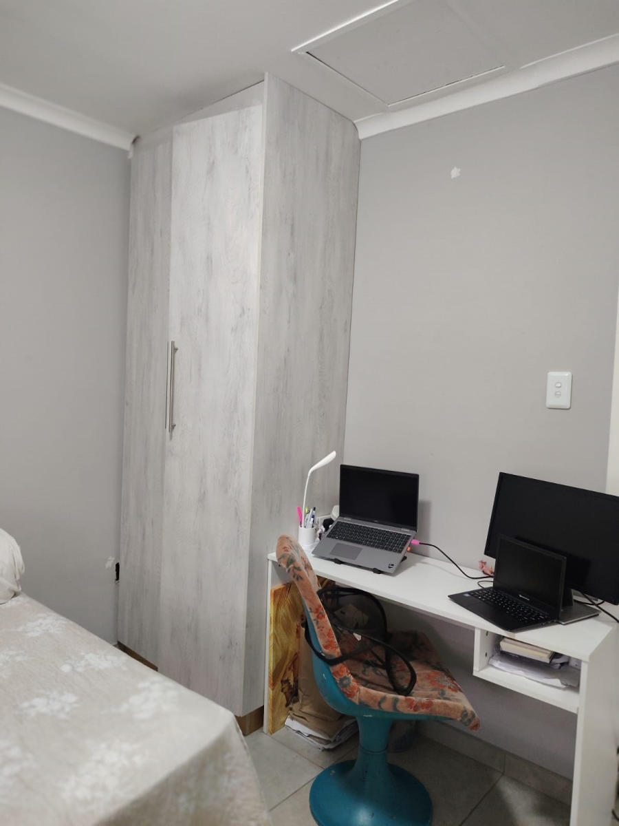 To Let 1 Bedroom Property for Rent in Chase Valley KwaZulu-Natal