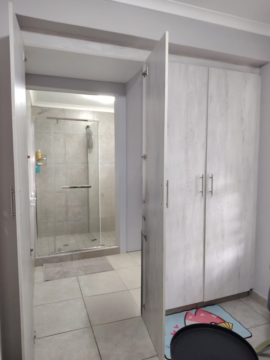 To Let 1 Bedroom Property for Rent in Chase Valley KwaZulu-Natal