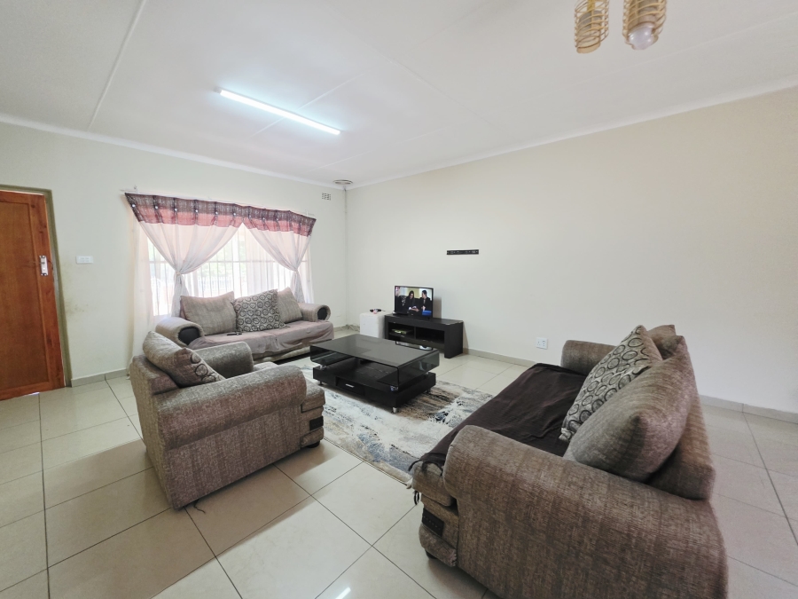 3 Bedroom Property for Sale in Richem KwaZulu-Natal