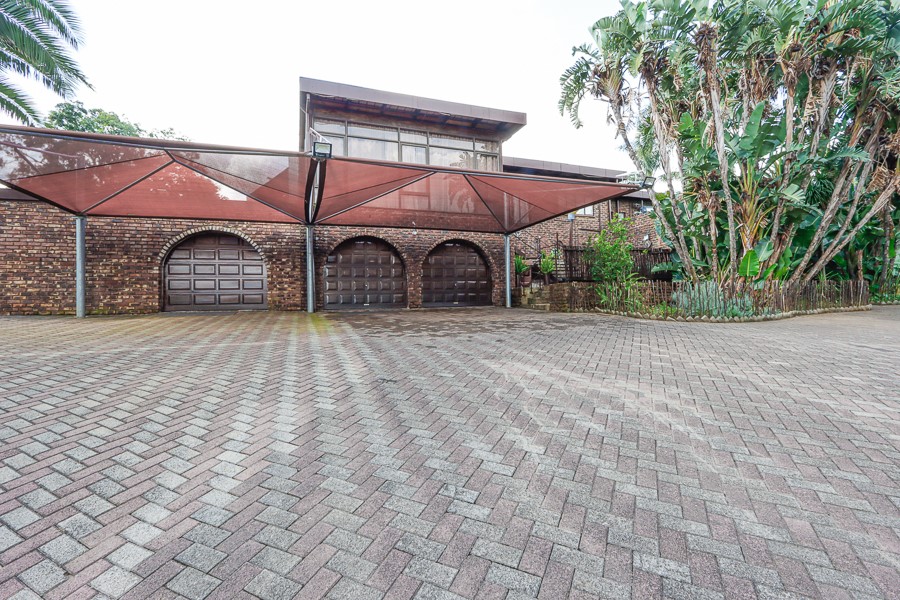 4 Bedroom Property for Sale in Signal Hill KwaZulu-Natal