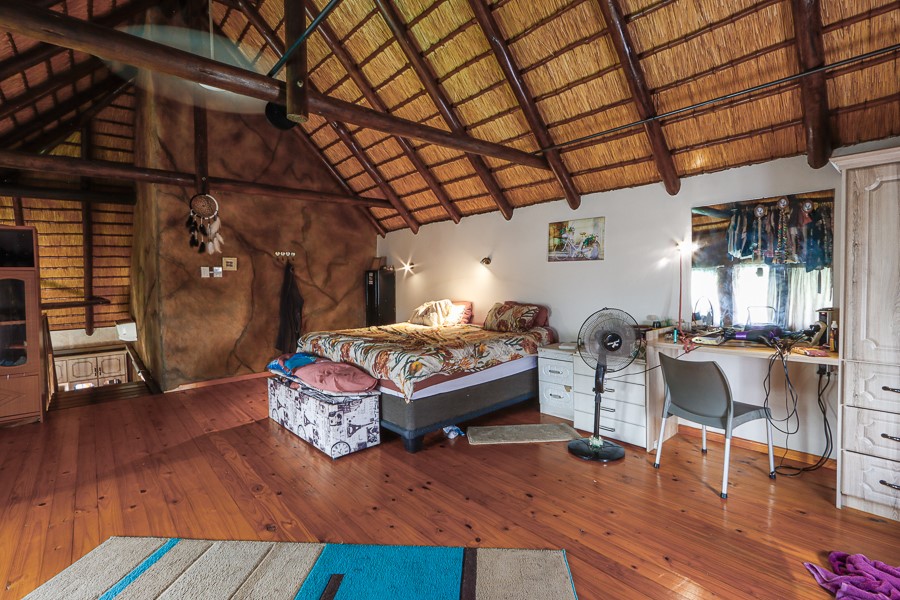 4 Bedroom Property for Sale in Signal Hill KwaZulu-Natal