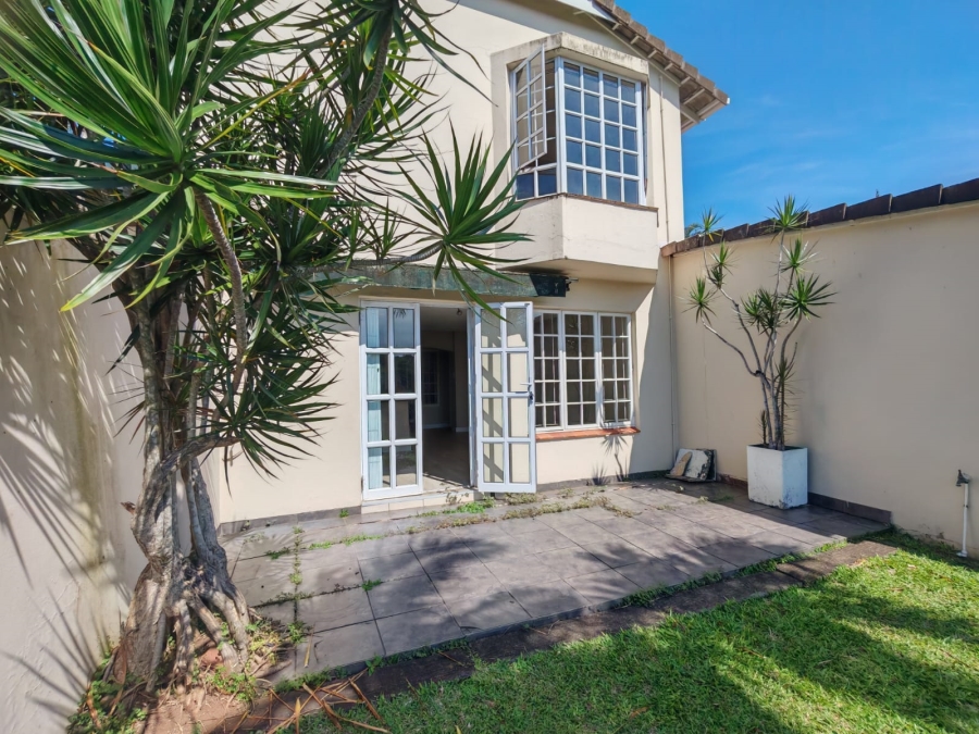 2 Bedroom Property for Sale in Sherwood KwaZulu-Natal