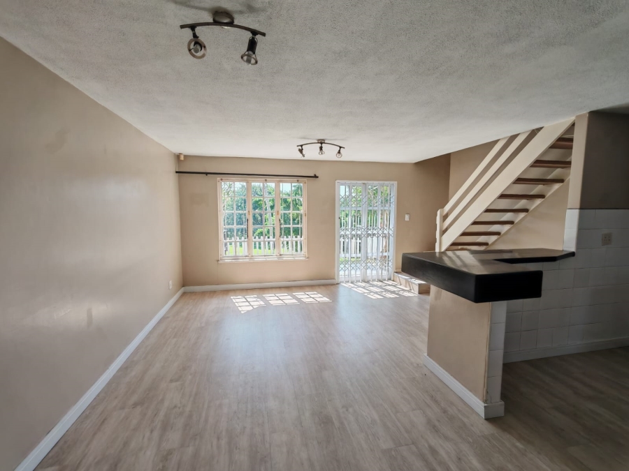 2 Bedroom Property for Sale in Sherwood KwaZulu-Natal