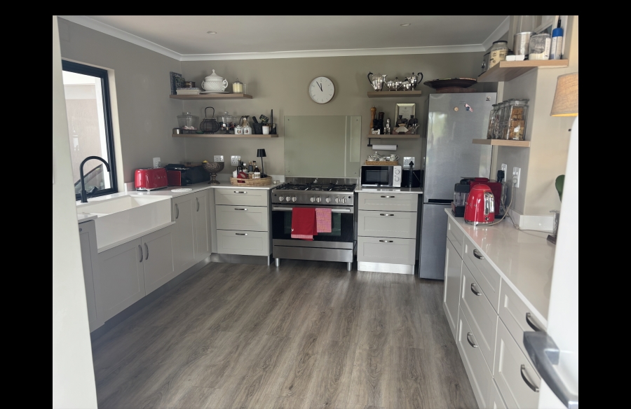 2 Bedroom Property for Sale in Gowrie Village KwaZulu-Natal