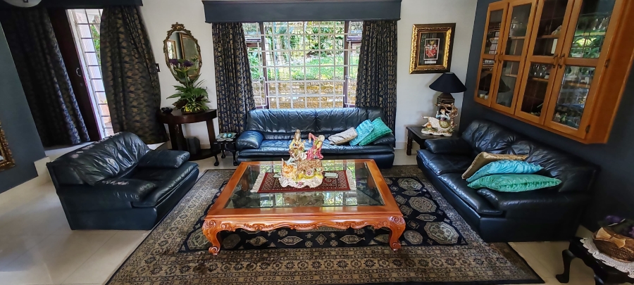 5 Bedroom Property for Sale in St Michaels On Sea KwaZulu-Natal