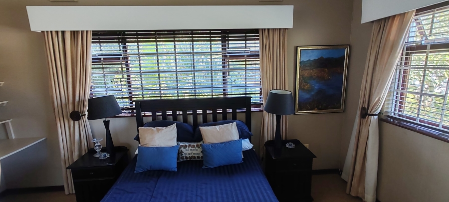 5 Bedroom Property for Sale in St Michaels On Sea KwaZulu-Natal