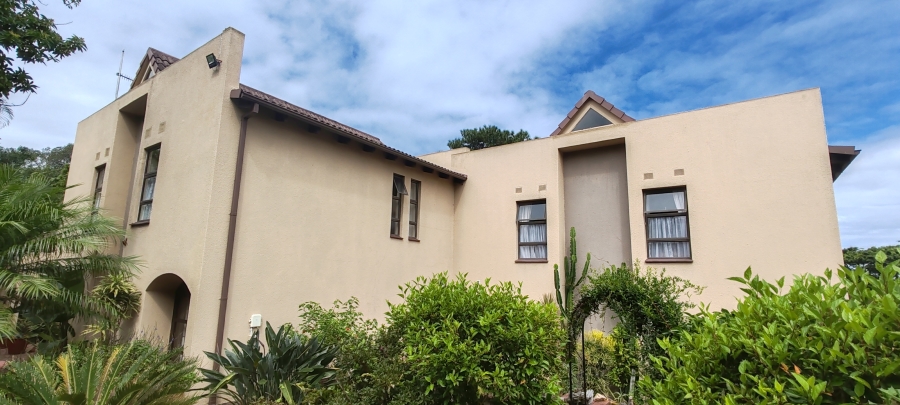 3 Bedroom Property for Sale in Uvongo KwaZulu-Natal