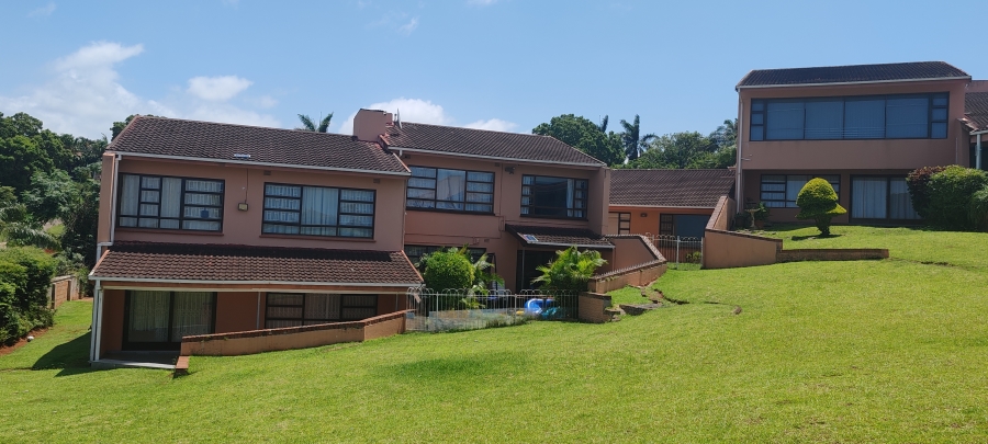 3 Bedroom Property for Sale in Uvongo KwaZulu-Natal